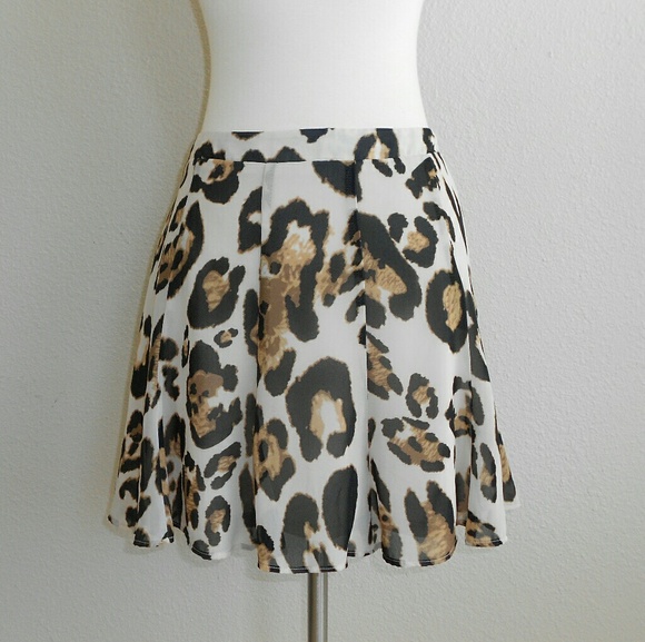 Last one!! Show Me Your MuMu Cheetah Skirt - Picture 1 of 5